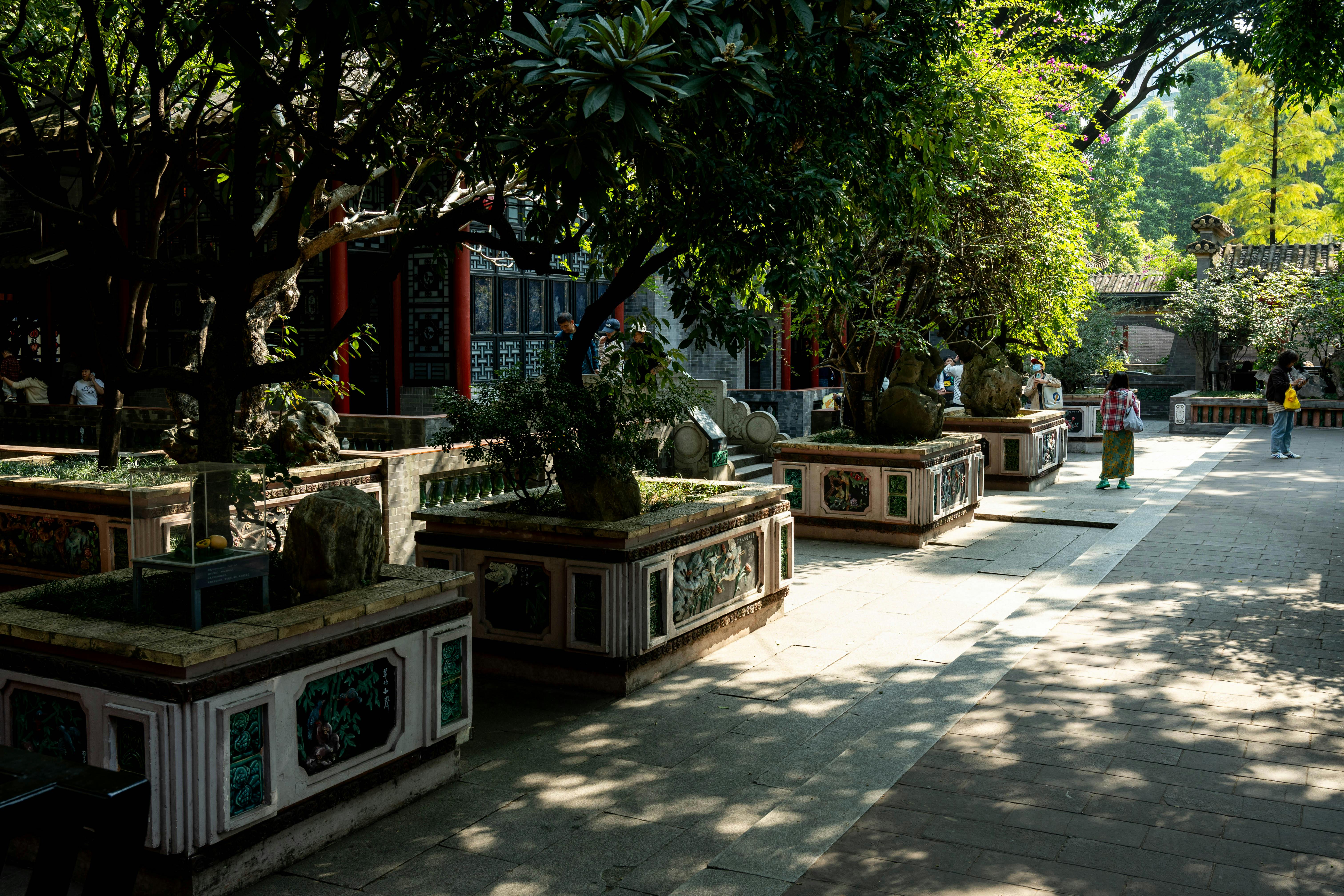 世界羽联世巡赛总决赛男单小组赛：中国选手石宇奇战胜队友李诗沣 - 图片1